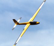 Swift S-1 von Tomahawk Aviation