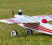 Raser: Mini-Flitzer im Retro-Stil