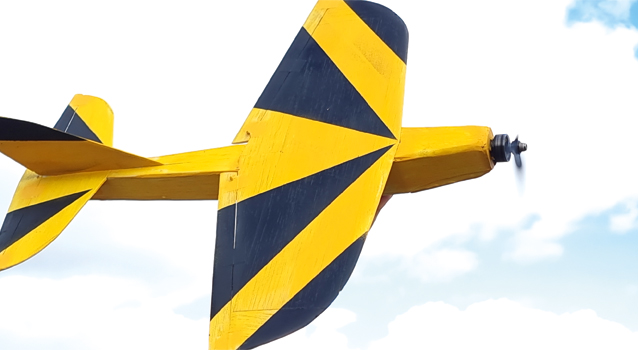 Holzkopf, wenn Balsa auf Speed ist