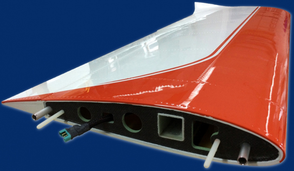 Voll-GFK-Tragflächen für Viper SD4 von Schambeck Luftsporttechnik