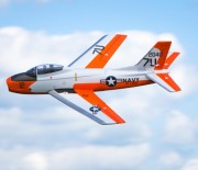 FJ-2 Fury von Horizon Hobby