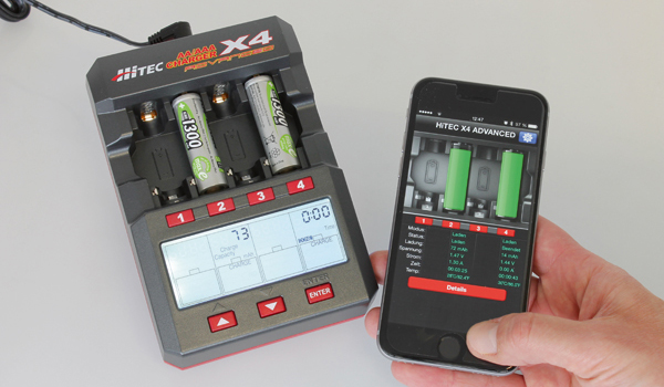 Mignonbatterien intelligent mit Hitecs X4 Advanced laden