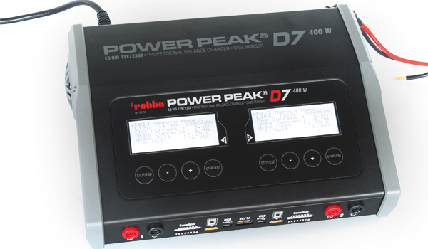 Professionell Akkus laden mit robbes Power Peak D7