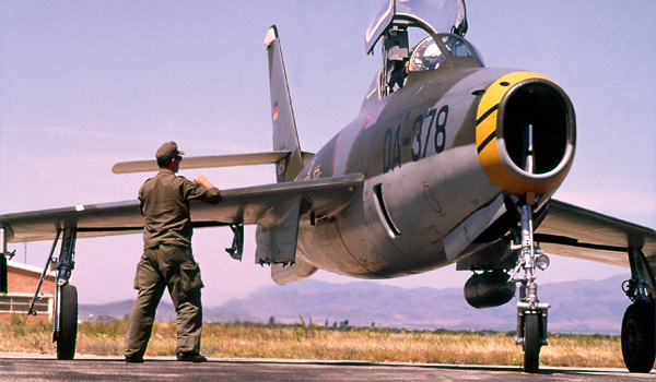 Jagdbomber Republic F-84F Thunderstreak
