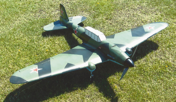 Warbird Iljuschin IL-2 als Downloadplan